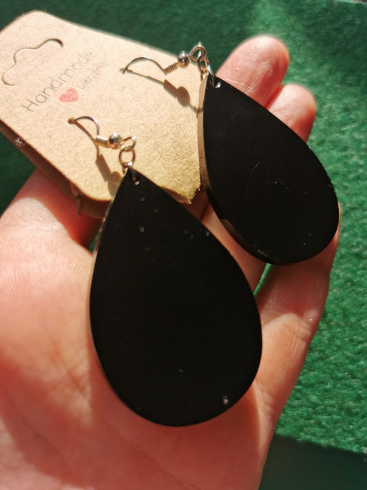 Black drops